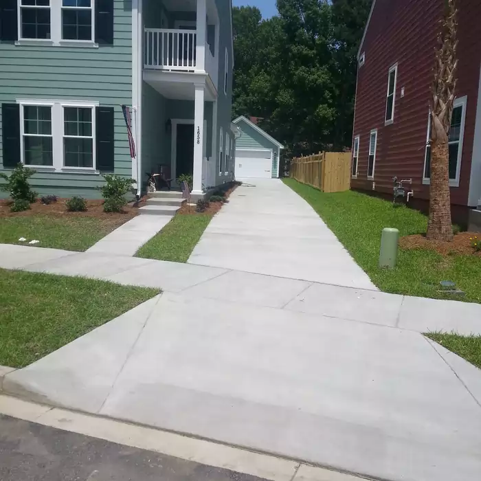 Concrete Driveways, Sidewalks, & Patios